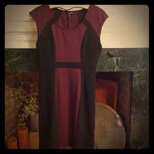 Maroon and black bodycon dress by Daisy Fuentes